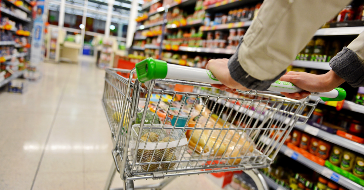 How-grocers-should-actively-engage-consumers-shutterstock_590873999